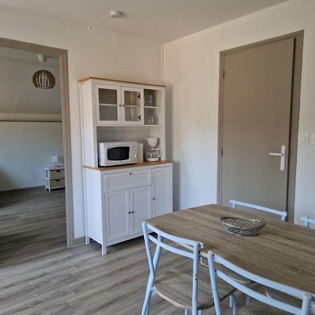 Appartement Au Milieu Des Vignes Thésée エクステリア 写真